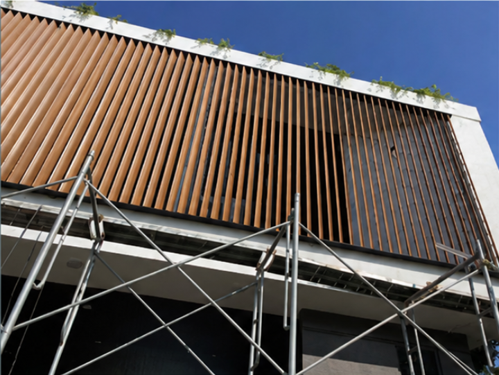 Outdoor Co-Extrusion Sun Shading